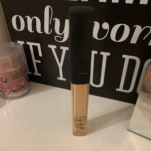 Nars radiant creamy concealer